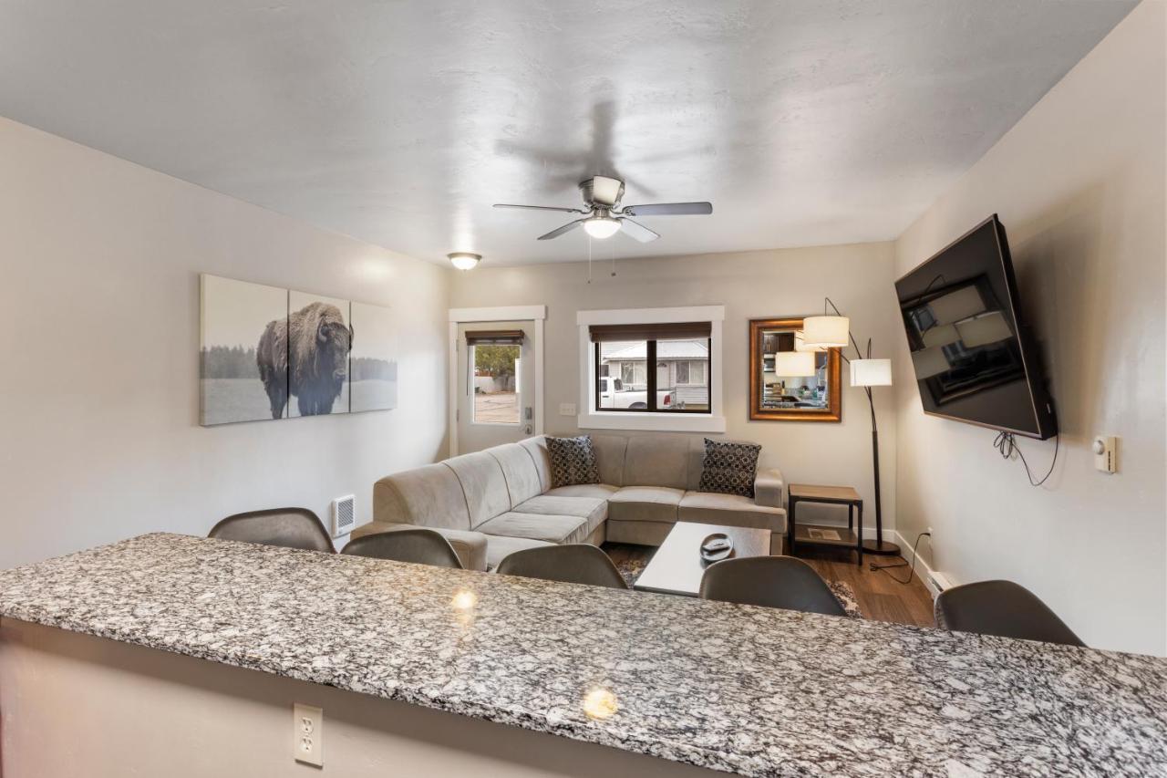 The Yellowstone Hideaway Unit A West Yellowstone Bagian luar foto